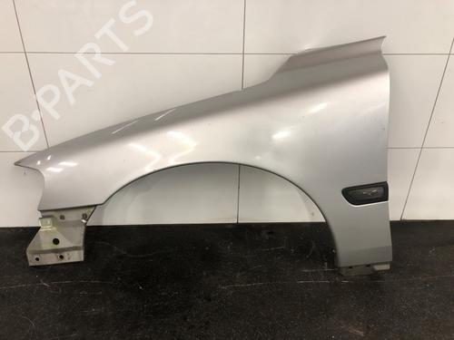 Forskærm venstre VOLVO V70 II (285) T5 (250 hp) 25995158