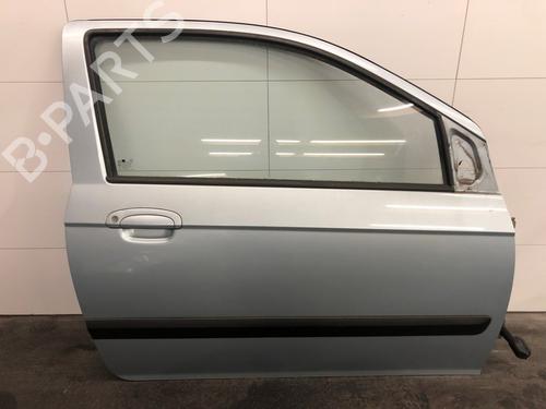 Used Right front door HYUNDAI GETZ (TB) 1.3 i (82 hp) 22606099