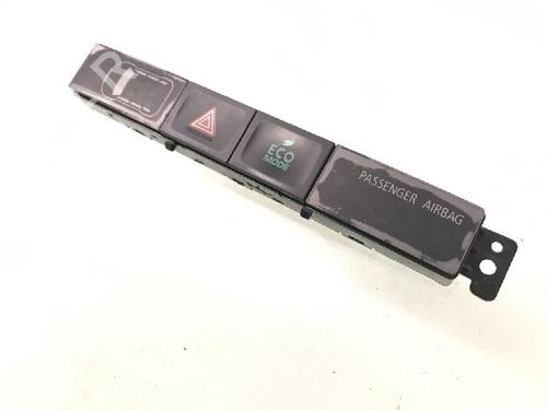 Warning switch MITSUBISHI OUTLANDER III (GG_W, GF_W, ZJ, ZL, ZK) Plug-in Hybrid (GG2W) | BP13161328I22 