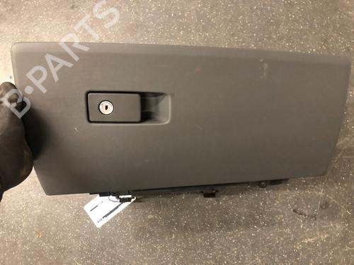 Used Glove box VOLVO S80 II (124) T6 AWD (305 hp) 15633582