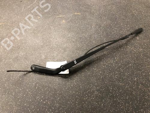 Used Front windshield wiper arm VW CRAFTER 30-50 Van (2E_) 2.5 TDI (109 hp) 13163100