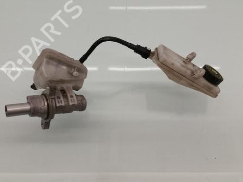 Used Brake master cylinder PEUGEOT 308 SW I (4E_, 4H_) 1.6 HDi (109 hp) 12249805