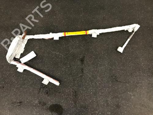 Used Left curtain airbag TOYOTA YARIS (_P13_) 1.5 Hybrid (NHP130_, NHP130) (101 hp) 12480226