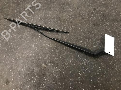 Used Front windshield wiper arm DAIHATSU SIRION (M3_) 1.0 (M300) (70 hp) 13162477