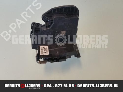 Rear left lock OPEL ASTRA K Sports Tourer (B16) 1.6 CDTi (35) | BP13157648C100 