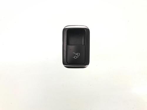 Used Switch Switch 12479602 12479602