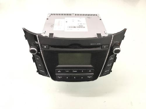 Used Radio HYUNDAI i30 Estate (GD) 1.4 (99 hp) 12475010
