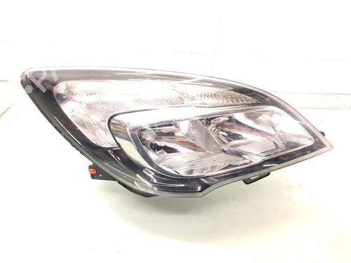 Used Right headlight OPEL MERIVA B MPV (S10) 1.4 (75) (120 hp) 28018457