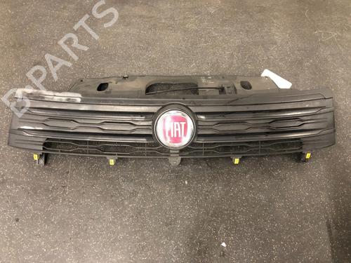 Used Grille FIAT TALENTO Van (296_) 1.6 D (145 hp) 15631917