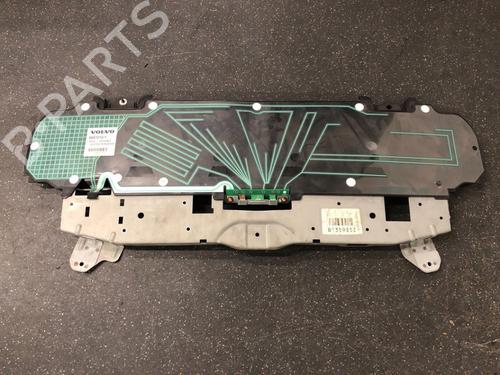 Used Antenna/Base VOLVO XC90 I (275) 2.5 T AWD (209 hp) 15632854
