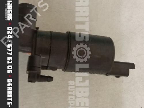 Used Washer pump Washer pump 13157047 13157047