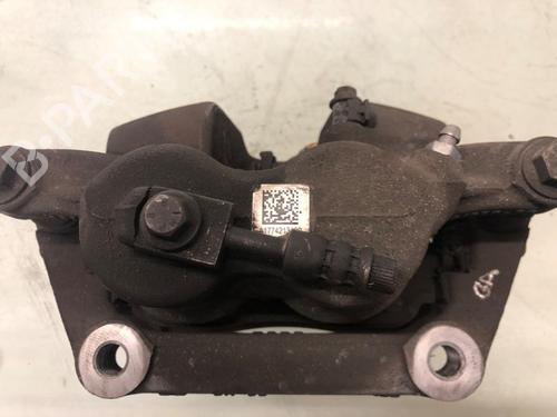 Right front brake caliper MERCEDES-BENZ CLA (C118) CLA 200 (118.387) | BP25704859M104 - Image 4