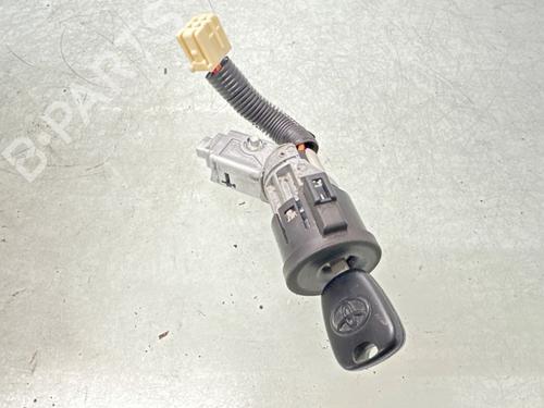 Used Switch Switch TOYOTA AYGO (_B1_) 1.0 (KGB10_, KGB10R) (68 hp) 31289242 31289242