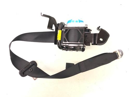 Used Rear left seatbelt TOYOTA COROLLA Cross (ZVG1_, ZSG1_, MXGH1_, MXGA1_) 2.0 VVTi Hybrid (MXGH12, MXGH10) (196 hp) 15632366