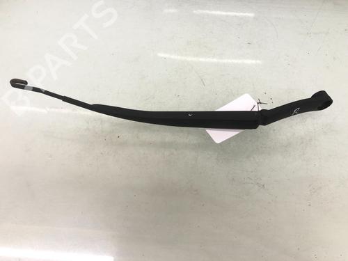 Used Front windshield wiper arm KIA SOUL I (AM) 1.6 CRDi 128 (126 hp) 15630846