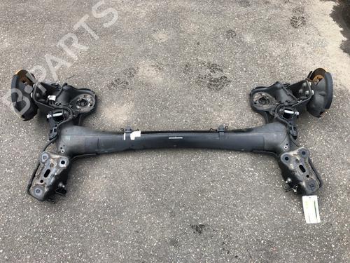 Used Rear axle PEUGEOT 2008 II (UD_, US_, UY_, UJ_, UR_, UC_) 1.2 PureTech 130 (USHNS, URHNS) (130 hp) 12484557