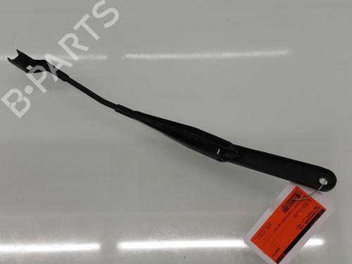 Front windshield wiper arm FORD FIESTA VI (CB1, CCN) 1.25 | BP13157754C143 