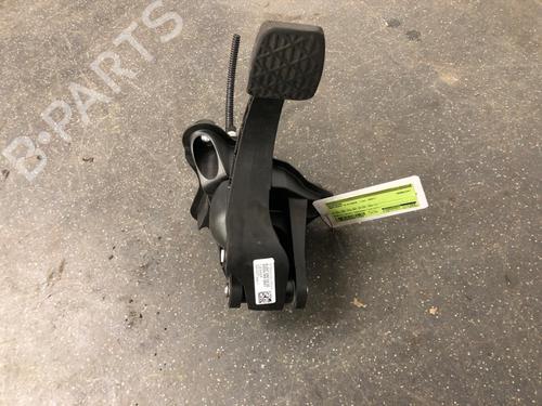 Used Break pedal MERCEDES-BENZ A-CLASS (W177) A 160 (177.082) (109 hp) 12482694