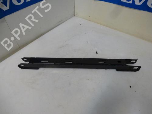 Used Right rear suspension arm VOLVO S60 I (384) D5 (163 hp) 28583906