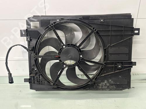 Used Radiator fan PEUGEOT 308 SW II (LC_, LJ_, LR_, LX_, L4_) 1.2 THP 130 (131 hp) 31719846