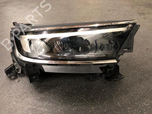 Used Right headlight Right headlight 18827889 18827889