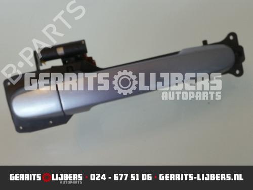 Used Interior roof handle Interior roof handle 12249176 12249176
