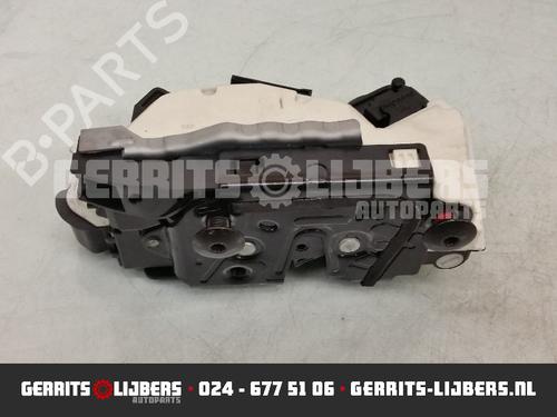 Used Rear left lock VW GOLF III (1H1) 1.4 (60 hp) 13156581