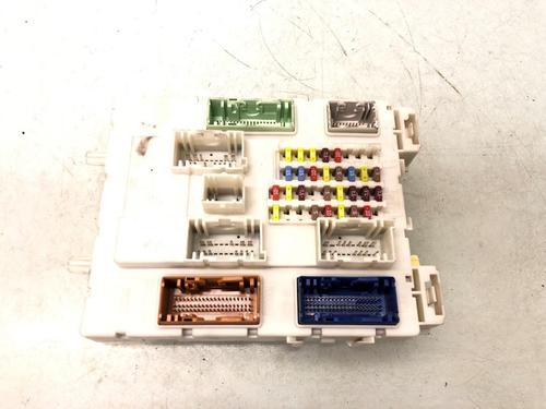 Used Fuse box Fuse box 22927789 22927789