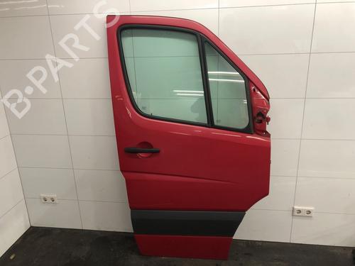 Used Right front door VW CRAFTER 30-50 Van (2E_) 2.0 TDI (109 hp) 24630662