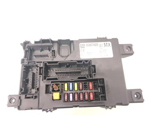 Used Fuse box OPEL CORSA D (S07) 1.2 LPG (L08, L68) (83 hp) 22606106