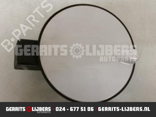 Used Fuel flap OPEL CORSA D (S07) 1.2 (L08, L68) (80 hp) 12248807