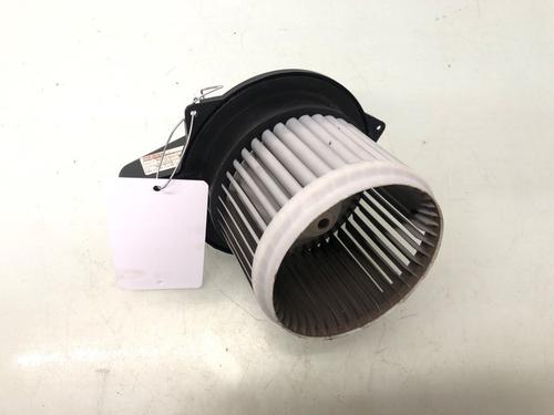 Used Heater blower motor FIAT 500 (312_) 0.9 (312AXG1A, 312.AXG11) (86 hp) 23504337