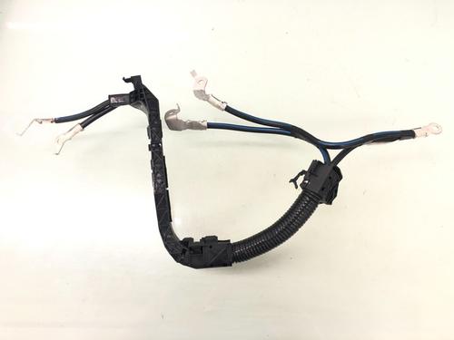 Used Cable Cable TOYOTA COROLLA Cross (ZVG1_, ZSG1_, MXGH1_, MXGA1_) 2.0 VVTi Hybrid (MXGH12, MXGH10) (196 hp) 15631710 15631710