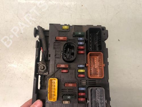 Used Fuse box Fuse box CITROËN C4 Grand Picasso I (UA_) 2.0 i 16V (140 hp) 36386564 36386564