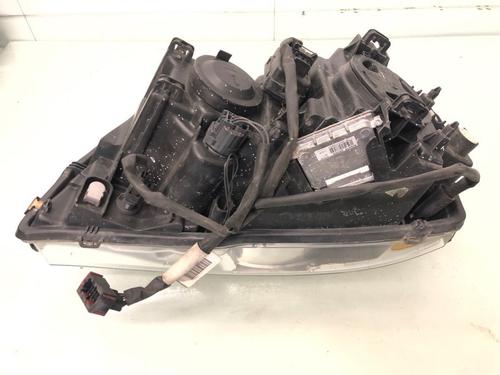 Right headlight VOLVO XC90 I (275) D5 AWD | BP28717709C29 