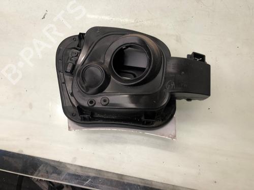 Fuel flap OPEL CROSSLAND X / CROSSLAND (P17, P2QO) 1.2 (75) | BP28190065C131