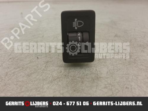 Used Switch SUZUKI SWIFT III (MZ, EZ) 1.3 (RS413, ZC11S) (92 hp) 12248943