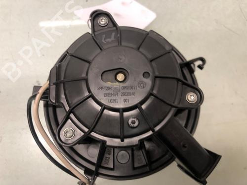 Heater blower motor OPEL ASTRA J Sports Tourer (P10) 1.3 CDTI (35) | BP28190242M62 