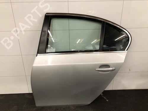 Used Left rear door BMW 5 (E60) 525 d (197 hp) 25021310