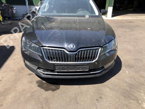 Used Full front SKODA SUPERB III Estate (3V5) 1.6 TDI (120 hp) 25995255