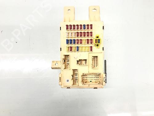 Used Fuse box HYUNDAI H-1 Cargo (TQ) 2.5 CRDi (116 hp) 12472973