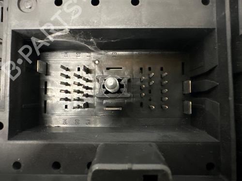 Fuse box OPEL ADAM (M13) 1.0 | BP32856158E1 - Image 3