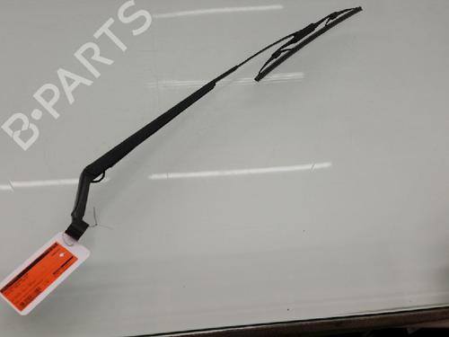 Used Front windshield wiper arm TOYOTA YARIS (_P9_) 1.33 VVT-i (NSP90_, NSP90R) (100 hp) 13158115