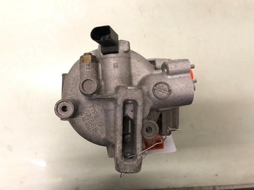 Used AC compressor VW POLO V (6R1, 6C1) 1.2 TDI (75 hp) 30193987