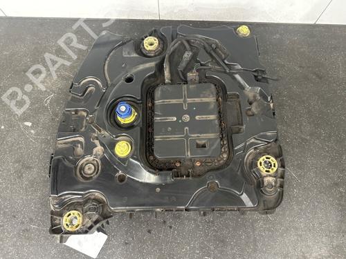 AdBlue-tank PEUGEOT 208 I (CA_, CC_) 1.6 BlueHDi 100 (100 hp) 31719935