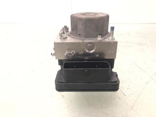 Used ABS pump MITSUBISHI MIRAGE / SPACE STAR VI Hatchback (A0_A) 1.2 (71 hp) 25021256