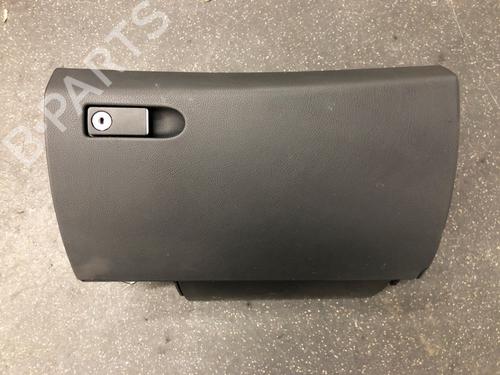 Used Glove box MERCEDES-BENZ C-CLASS (W204) C 180 CGI (204.049) (156 hp) 17827393