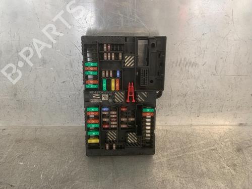 Used Fuse box Fuse box 16282877 16282877