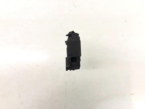 Motor da tampa exterior do depósito de combustível CITROËN C4 Grand Picasso II (DA_, DE_) 1.6 HDi / BlueHDi 115 (115 hp) 13164935