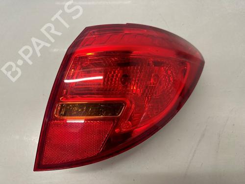 Used Right taillight Right taillight OPEL MERIVA B MPV (S10) 1.4 (75) (120 hp) 33630930 33630930